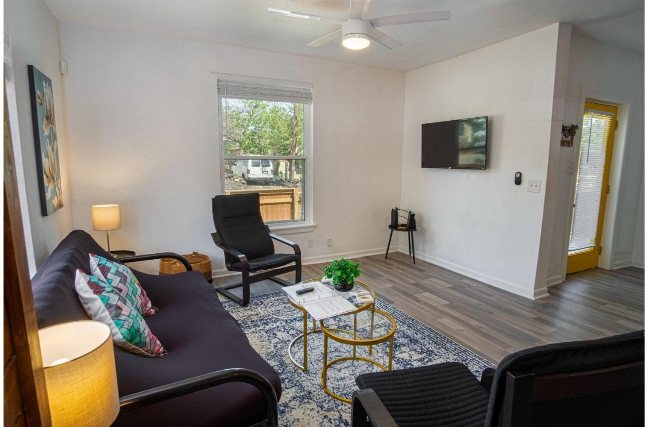Charming 4Br2Ba Only 5 Mins Downtown Riverwalk Сан Антонио Екстериор снимка