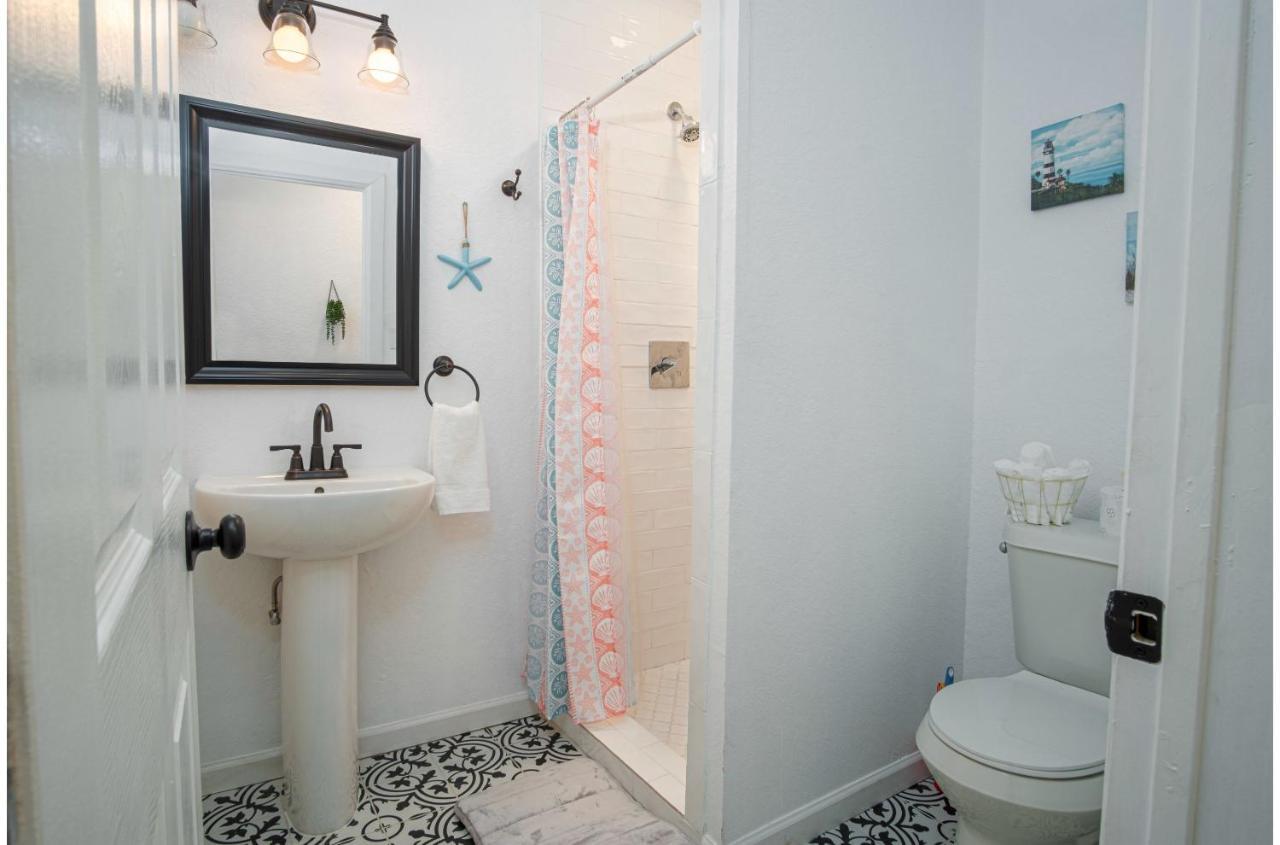 Charming 4Br2Ba Only 5 Mins Downtown Riverwalk Сан Антонио Екстериор снимка